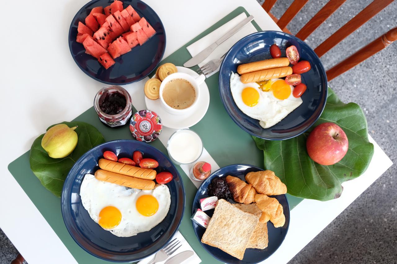 Haus Sathorn 21 Bed And Breakfast Bangkok Dış mekan fotoğraf