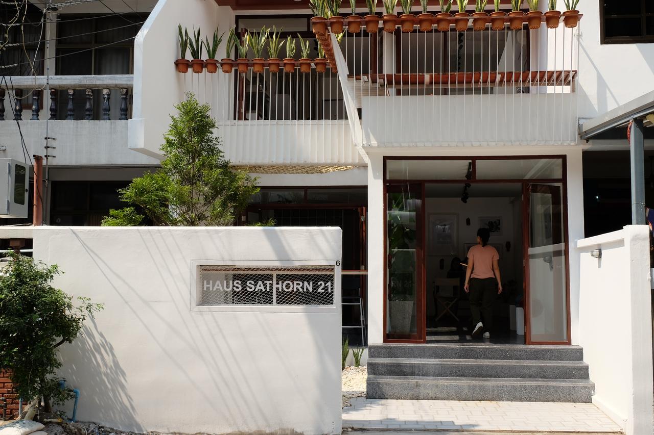 Haus Sathorn 21 Bed And Breakfast Bangkok Dış mekan fotoğraf