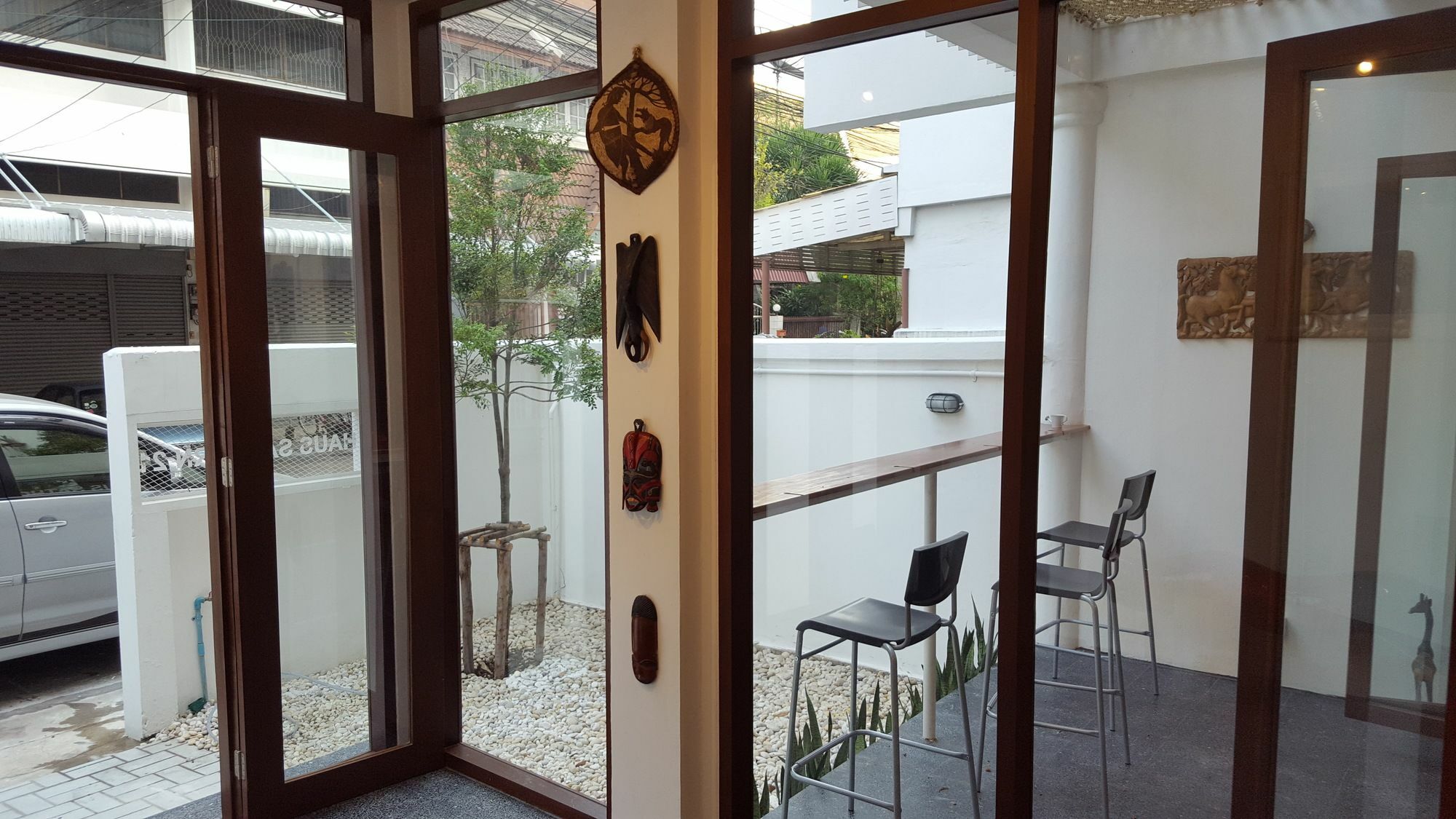 Haus Sathorn 21 Bed And Breakfast Bangkok Dış mekan fotoğraf