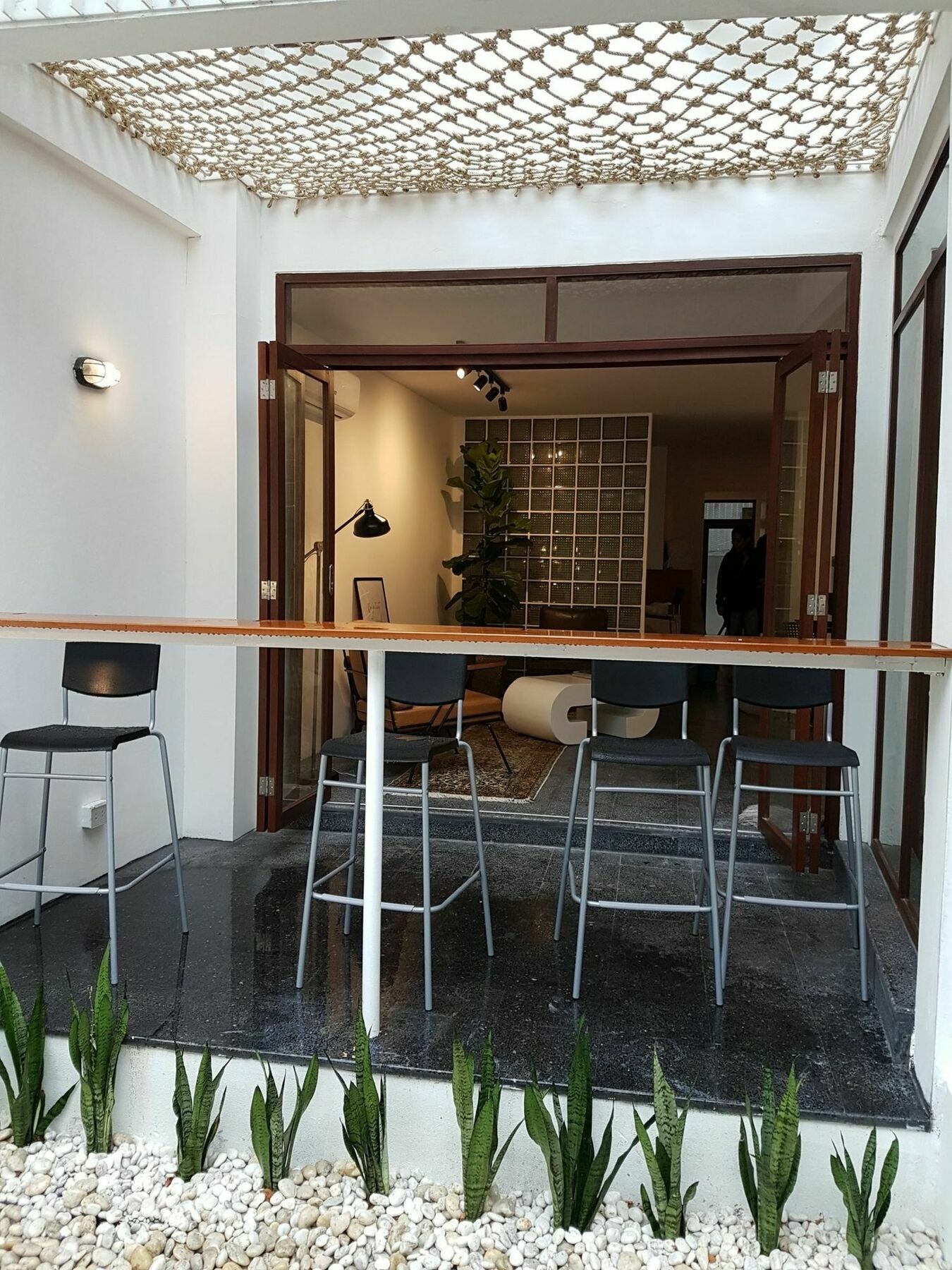 Haus Sathorn 21 Bed And Breakfast Bangkok Dış mekan fotoğraf